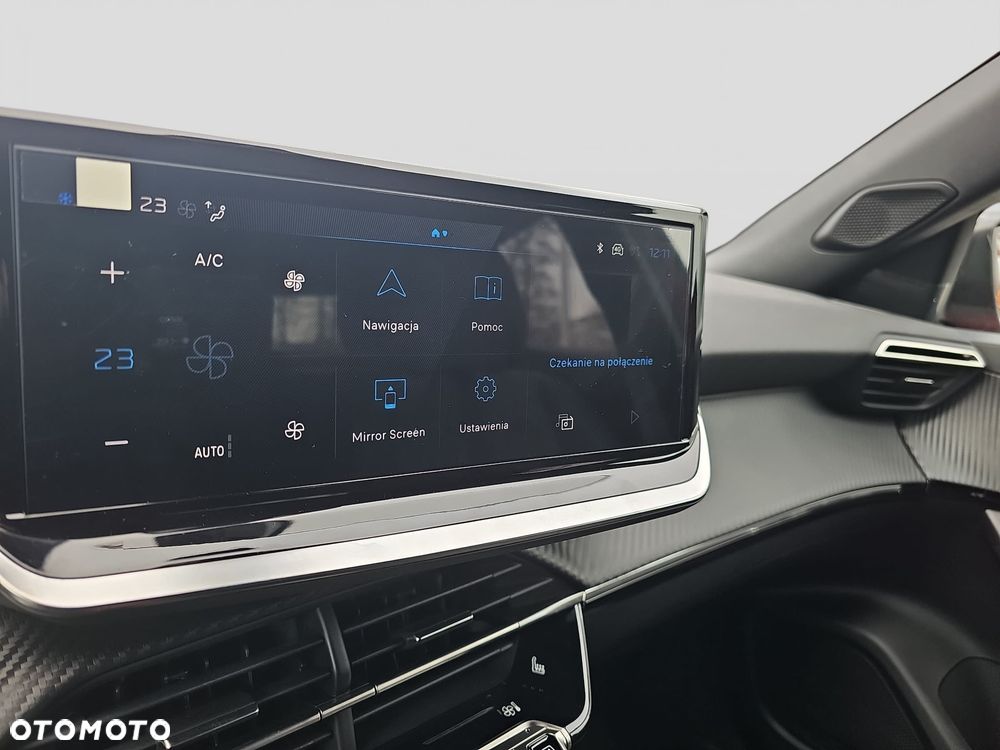 Peugeot 2008 - 12
