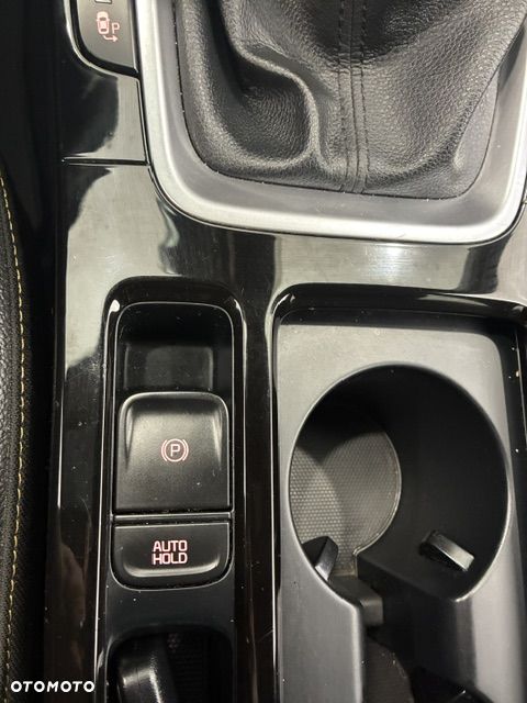 Kia XCeed 1.4 T-GDI L Business Line - 25