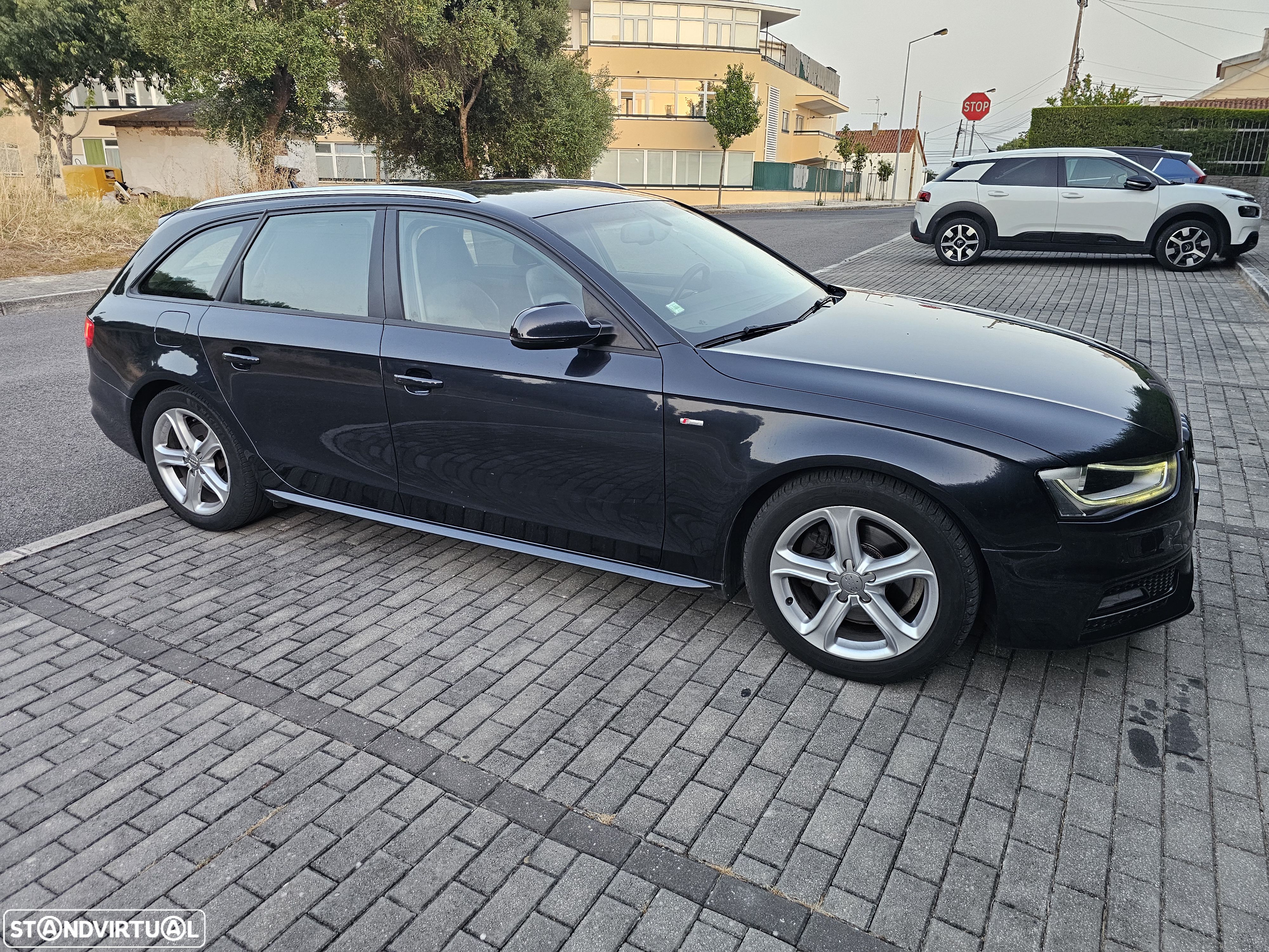 Audi A4 Avant 2.0 TDI Business Line S-line - 1