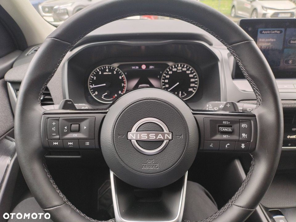 Nissan Qashqai - 12