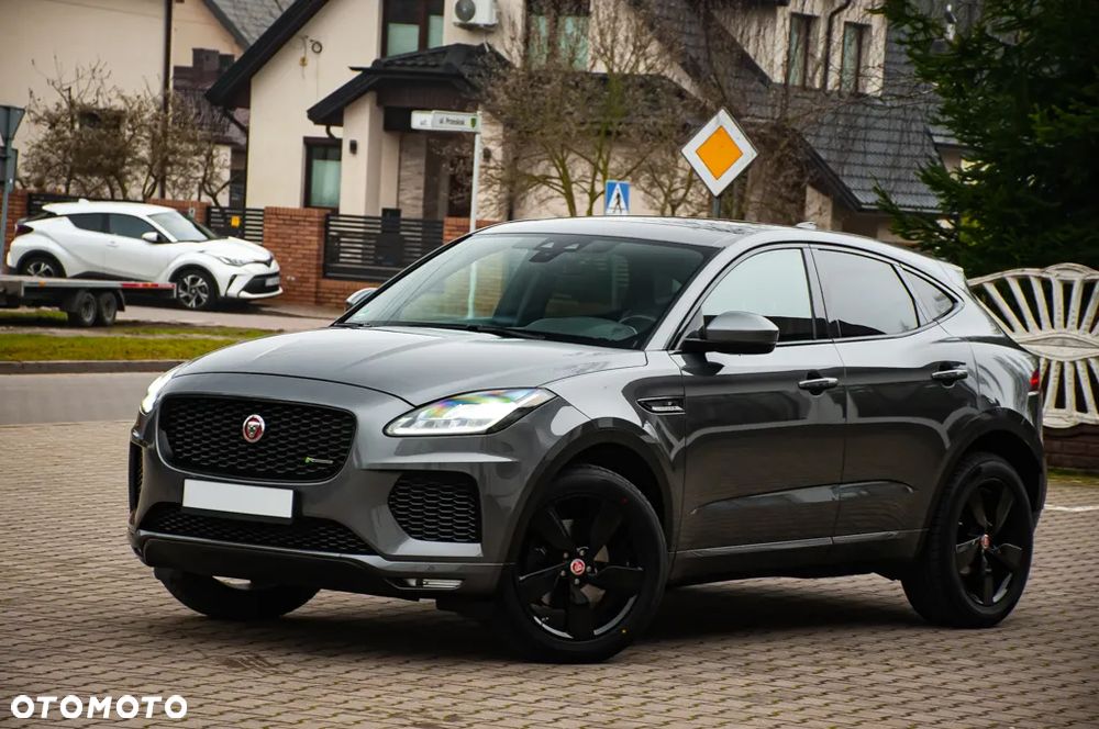 Jaguar E-Pace - 2