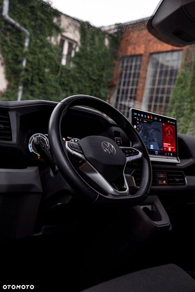 Volkswagen Crafter - 17