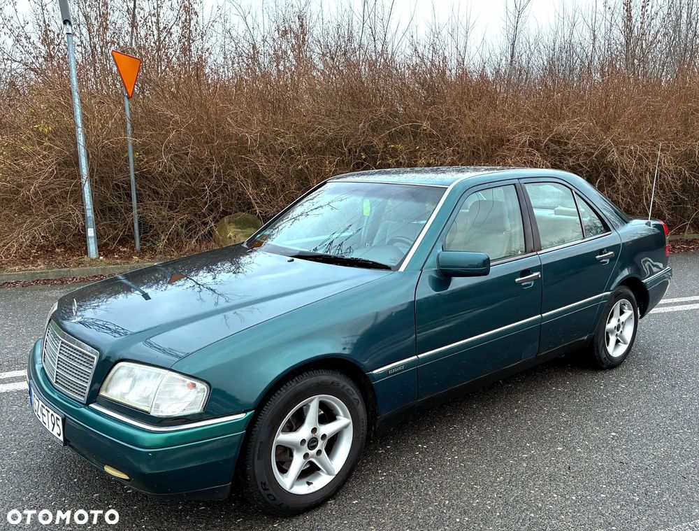 Mercedes-Benz Klasa C - 2