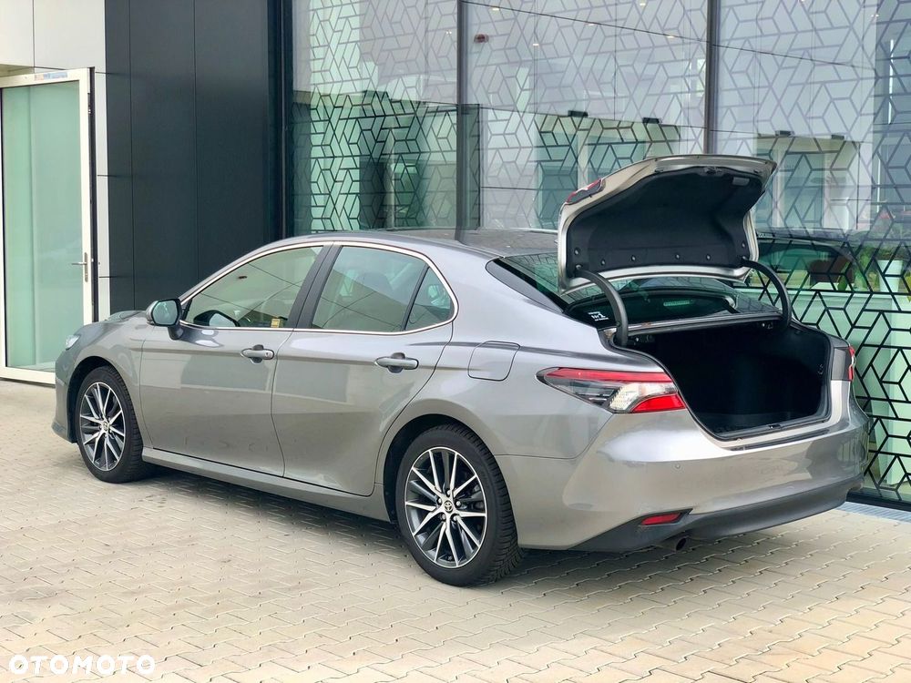 Toyota Camry 2.5 Hybrid Prestige CVT - 33