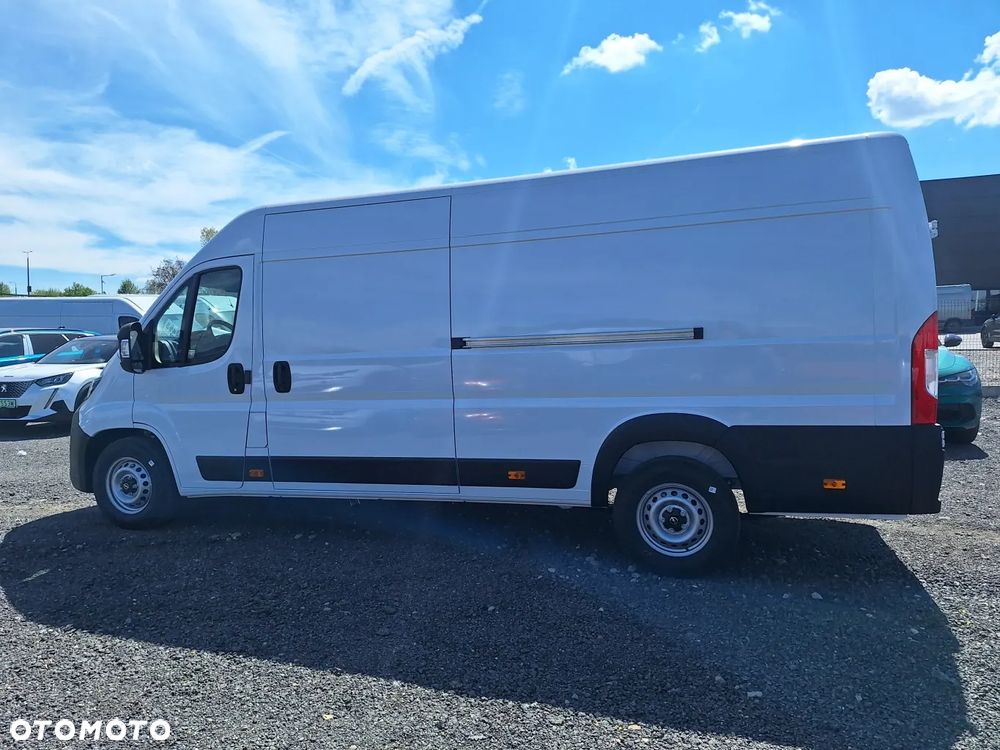 Opel Movano - 8