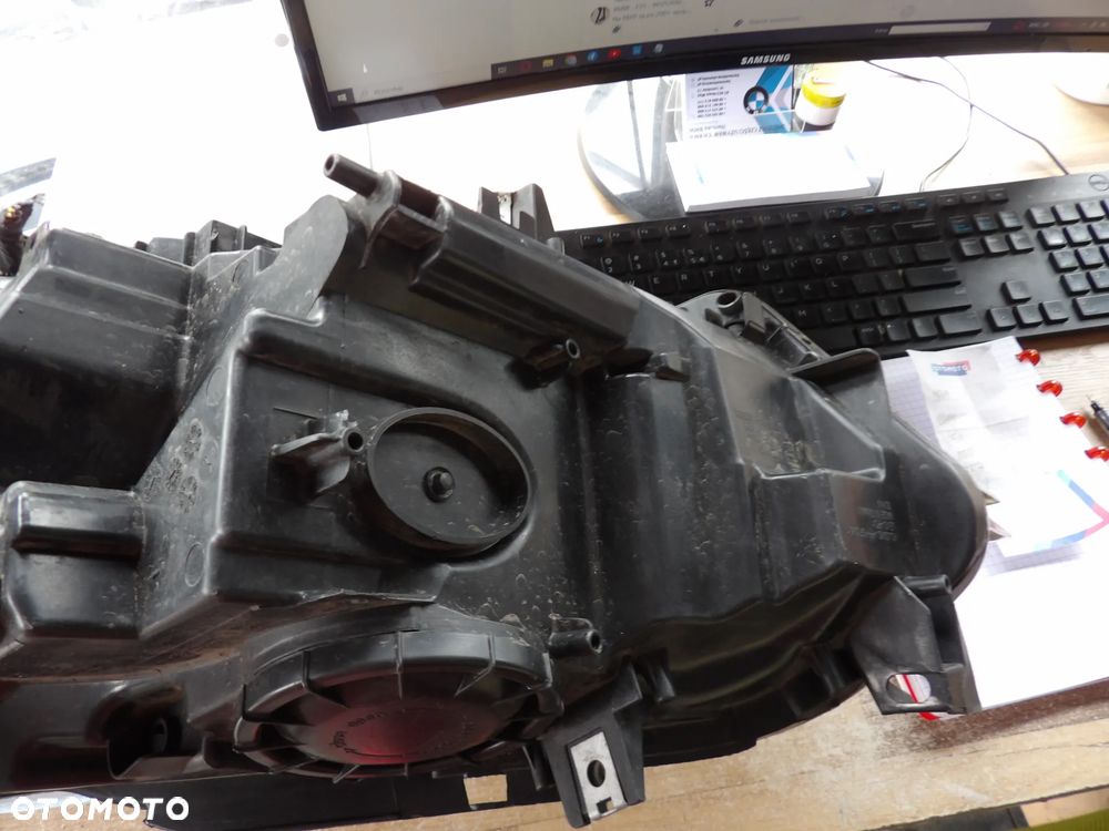 BMW - F20 - PRAWA LAMPA PRZEDNIA - EUROPA - 6