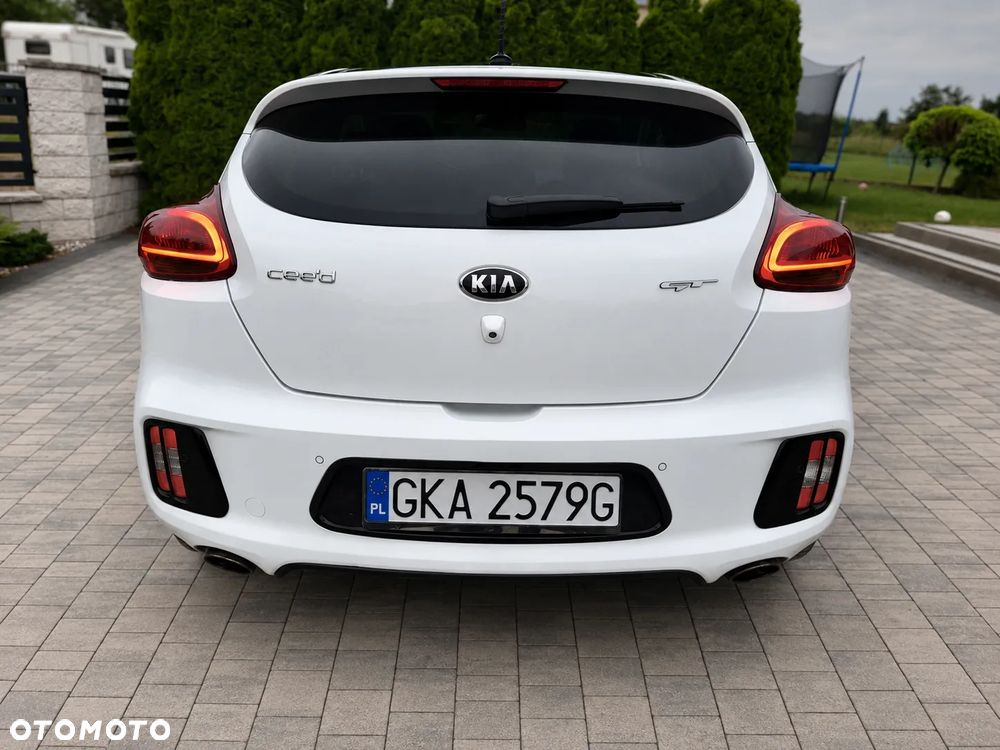 Kia Ceed 1.6 T-GDI GT L - 7