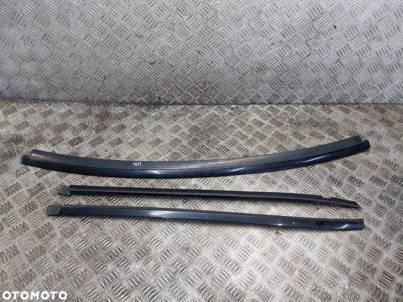 LISTWA SZYBY CZOŁOWEJ LEWA + PRAWA + ŚRODKOWA W203 COUPE C KLASA - 1