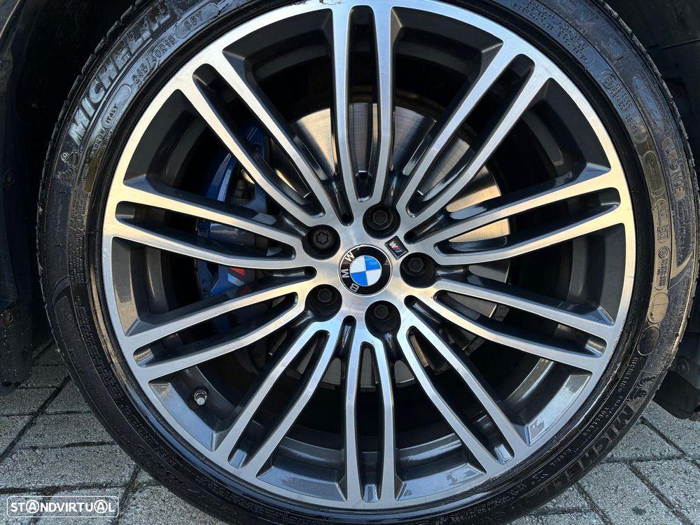 BMW 530 e iPerformance Pack M - 22