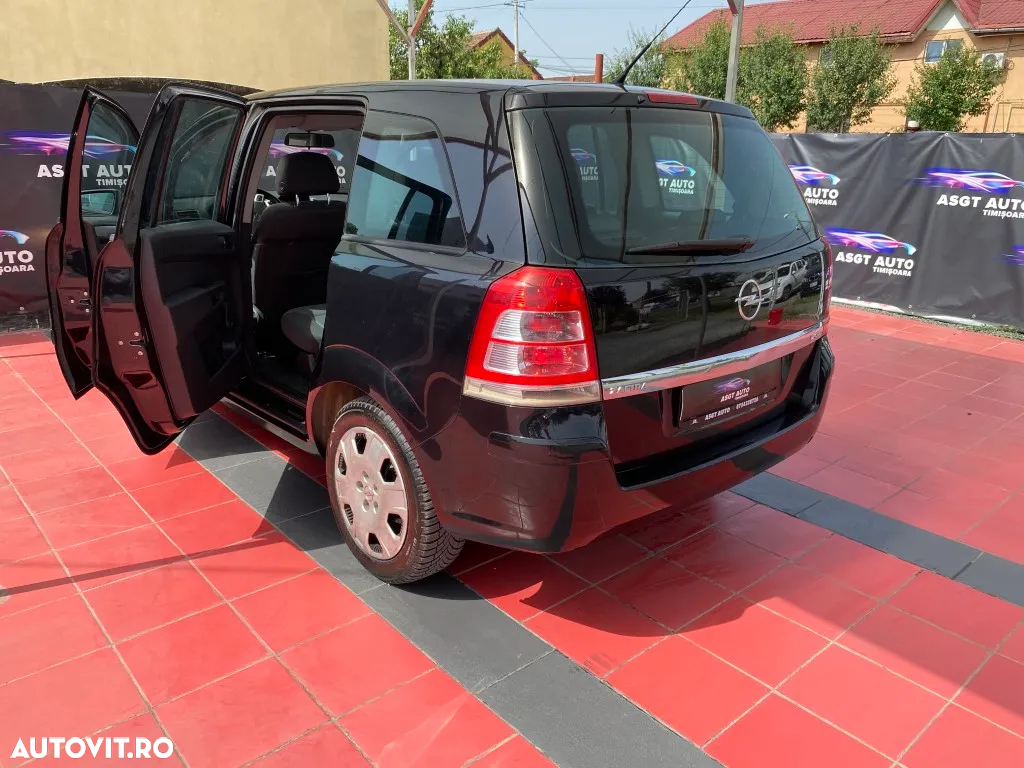 Opel Zafira - 15