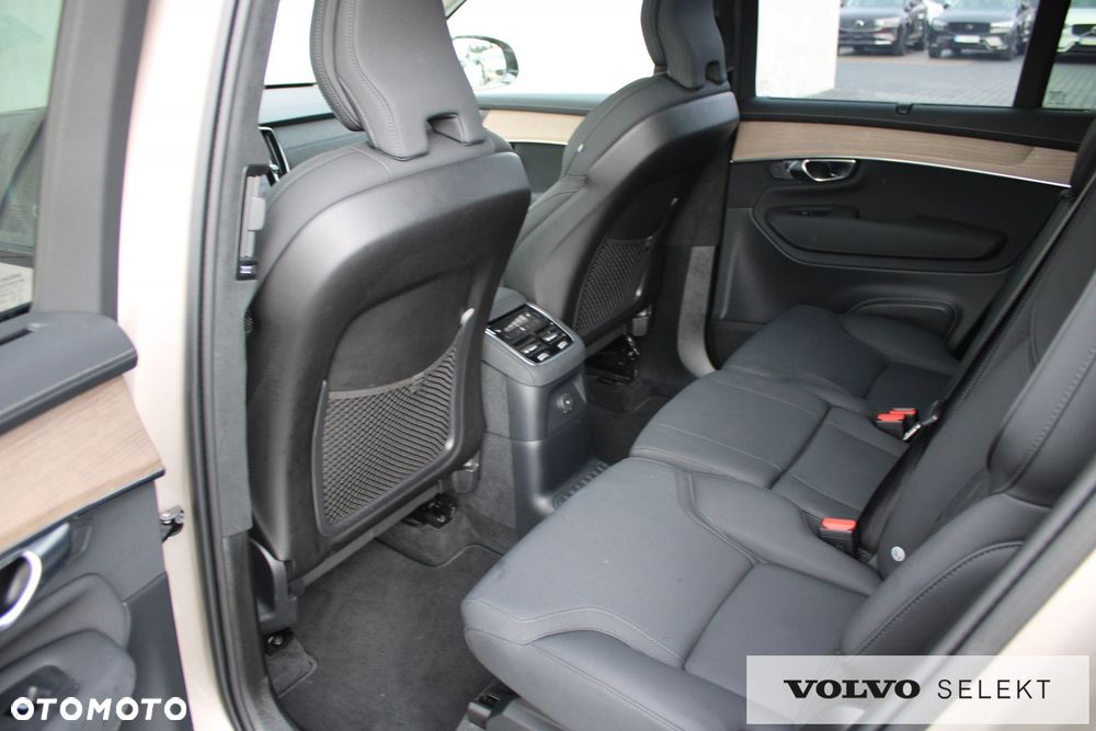Volvo XC 90 - 29