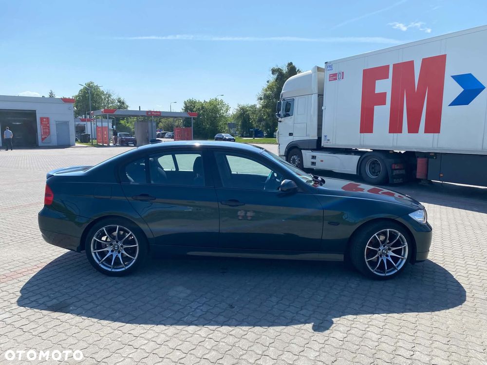 BMW Seria 3 - 17