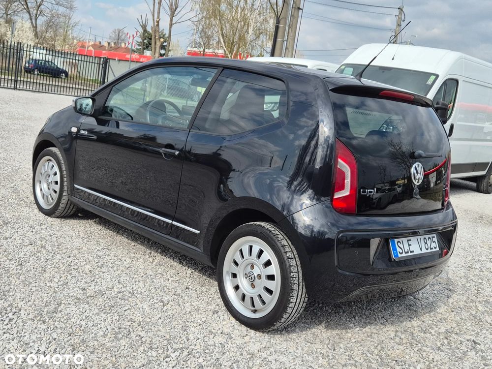 Volkswagen up! 1.0 street - 9