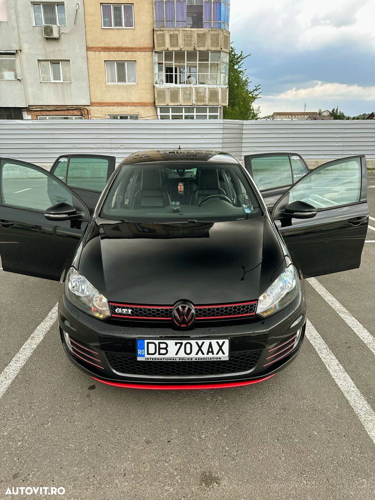 Volkswagen Golf 2.0 GTI DSG - 4