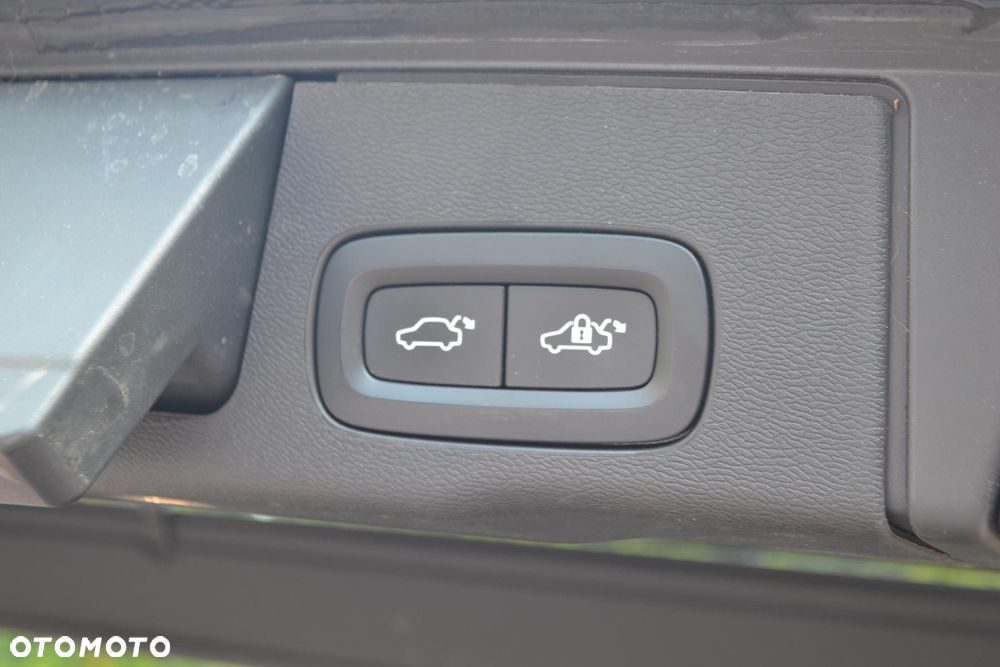 Volvo XC 60 B4 D Plus Bright - 14