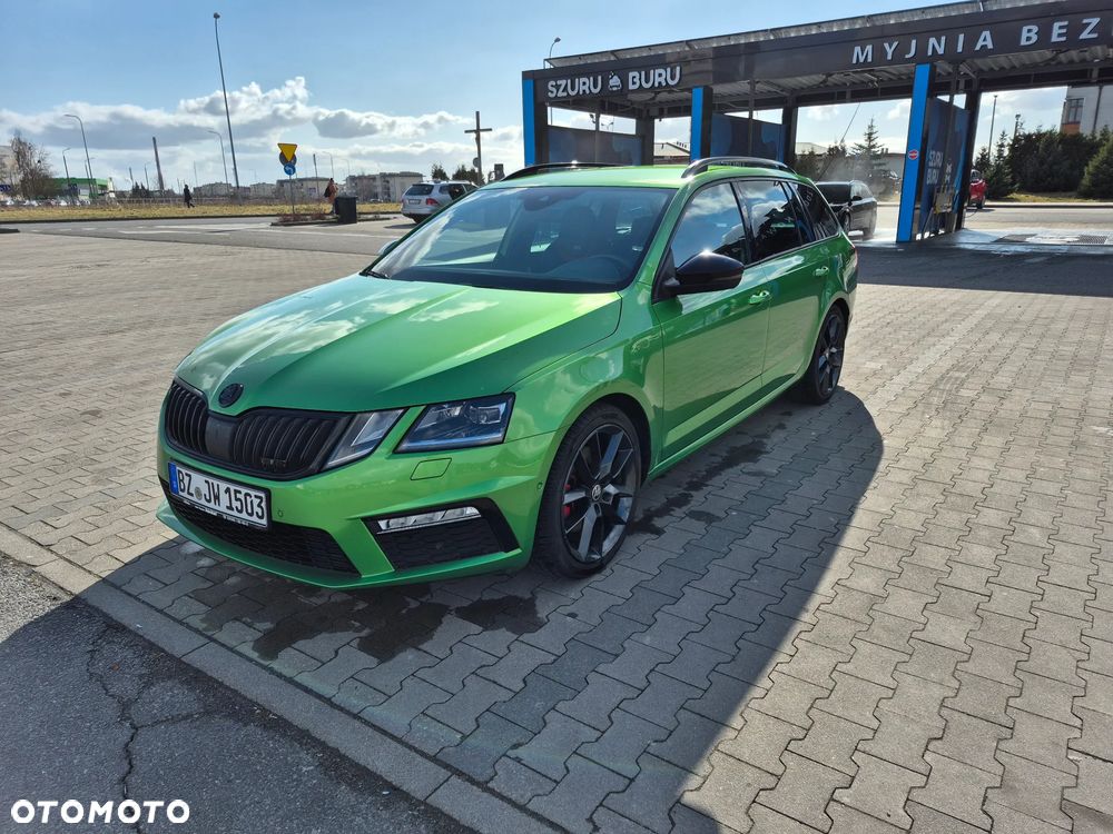 Skoda Octavia 2.0 TDI RS DSG - 24