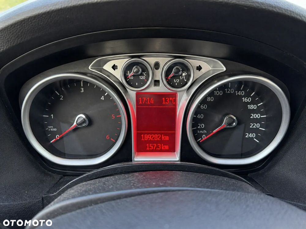 Ford Kuga 2.0 TDCi 4x4 Titanium - 10