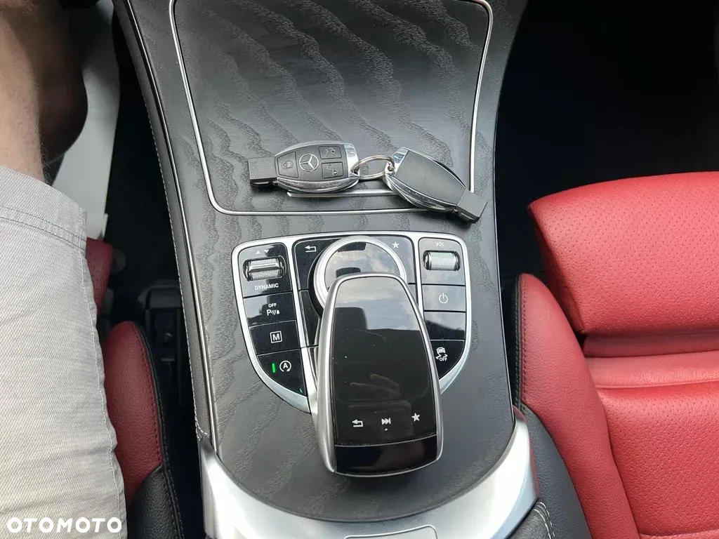 Mercedes-Benz GLC Coupe 250 4-Matic - 10