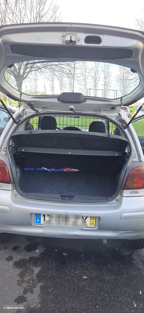 Toyota Yaris 1.4 D-4D Sol AC - 2