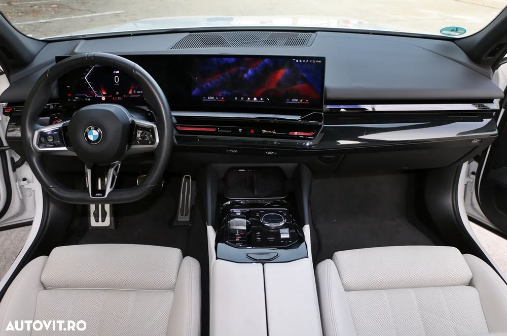 BMW Seria 5 520i AT MHEV - 14