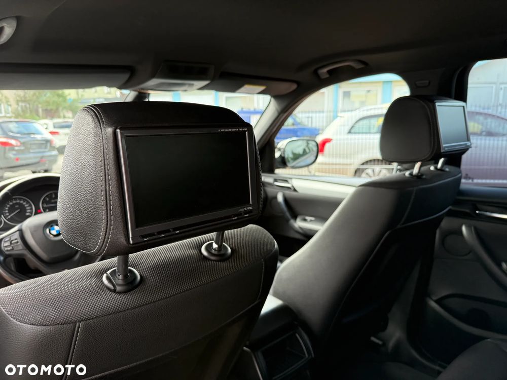 BMW X3 xDrive20d - 17