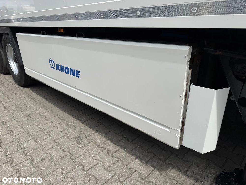 Krone Hakowa, Carrier Vector HE19, Nowe opony!! - 21