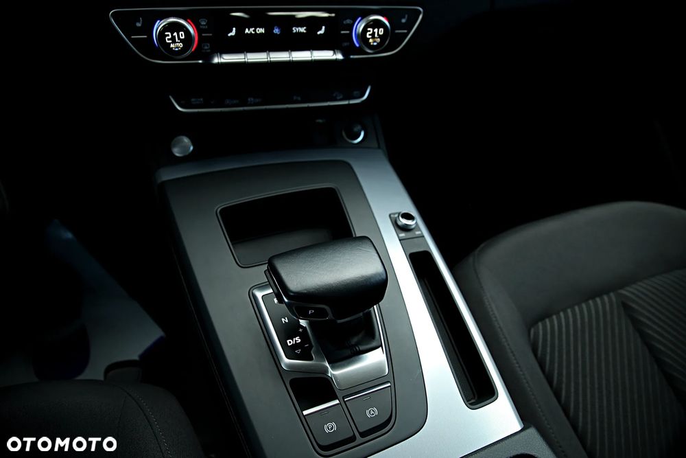 Audi Q5 40 TDI mHEV Quattro S Line S tronic - 33