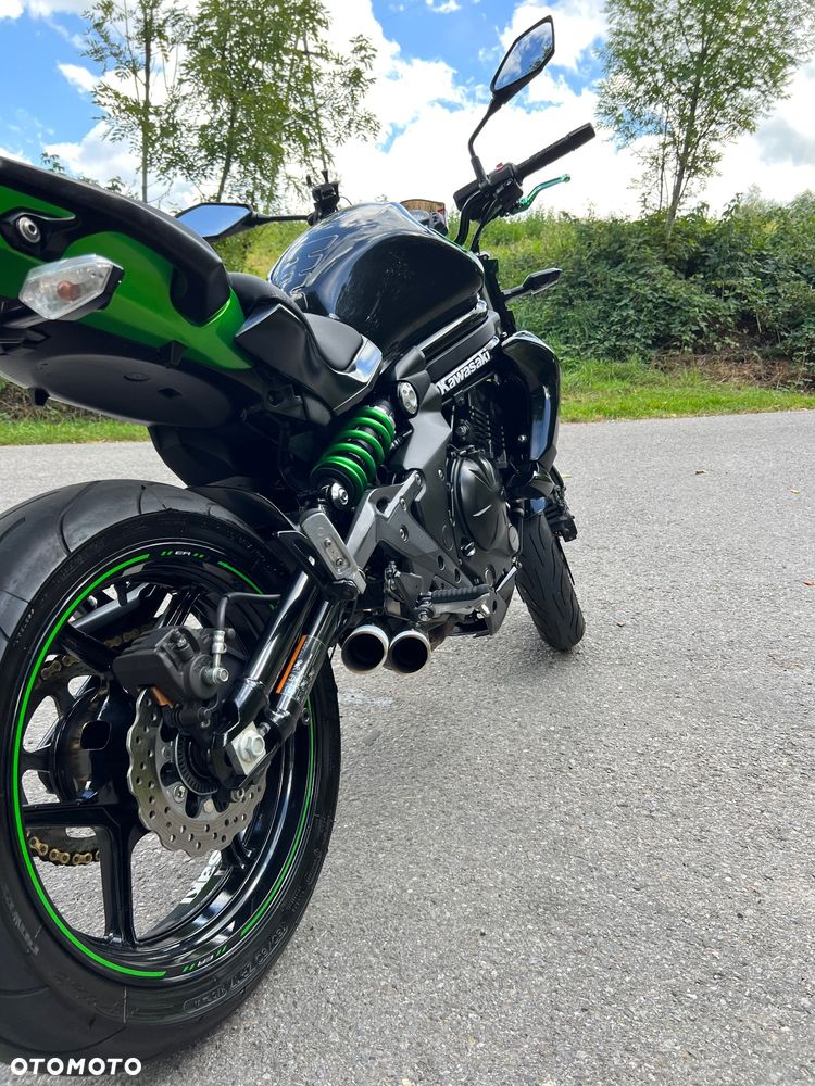 Kawasaki ER - 2
