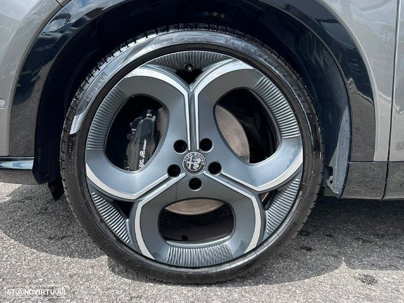 Alfa Romeo Tonale 1.5 VGT Hybrid Sport Speciale - 16