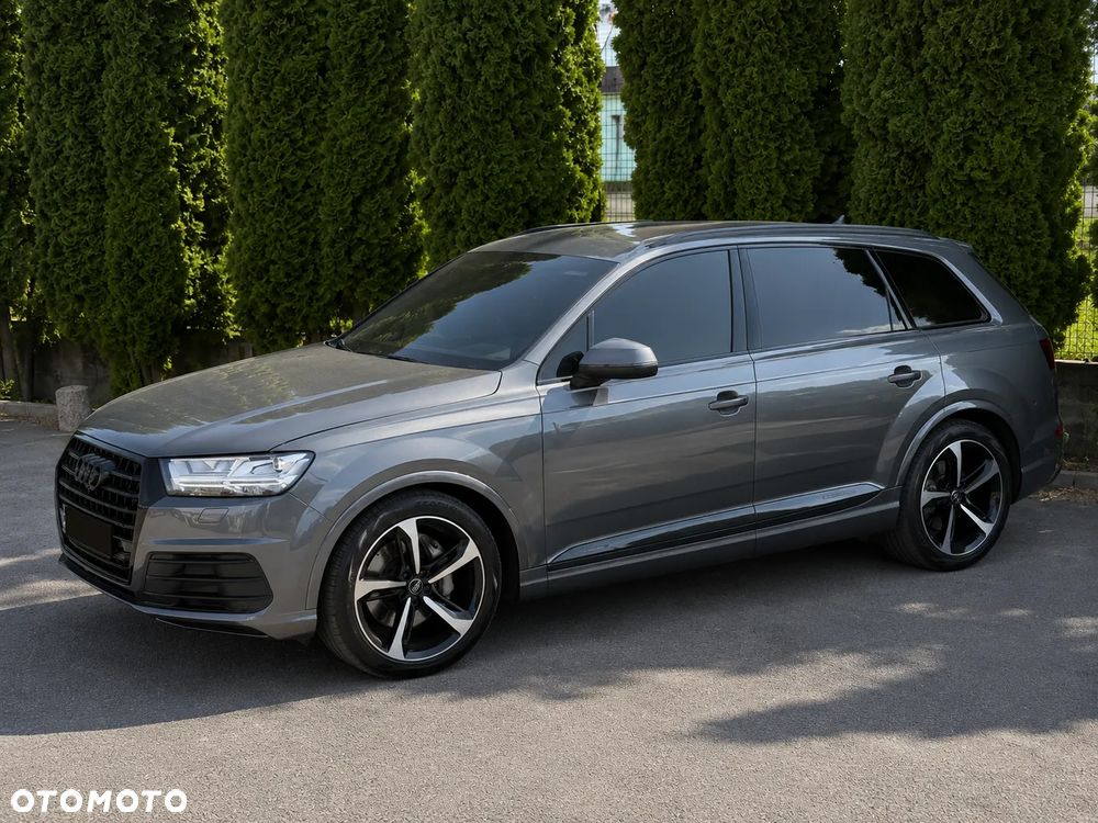 Audi Q7 - 7