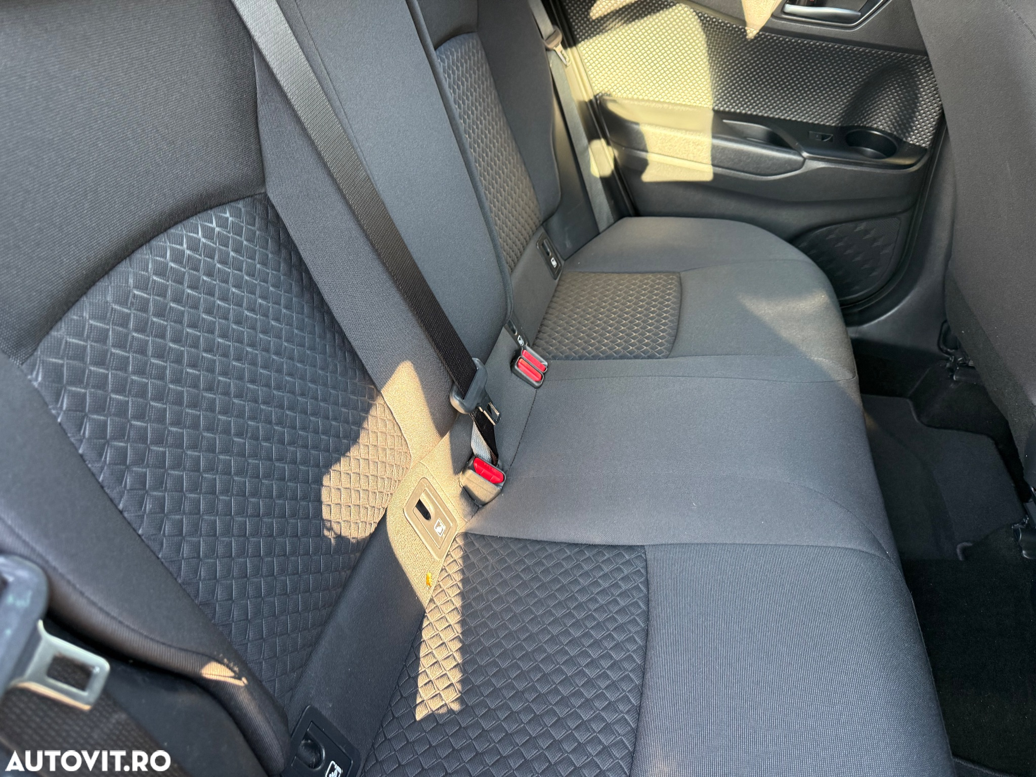 Toyota C-HR 2.0 HSD 184 CP 4x2 CVT C-ult Style - 12