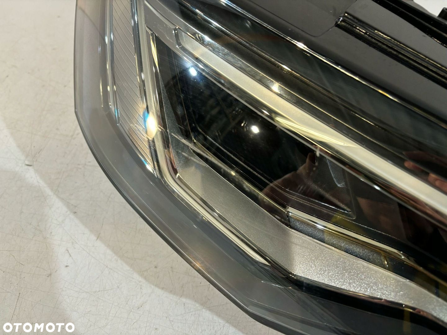 AUDI A6 C8 Lampa przednia Full Led Prawa - 17464 - 4