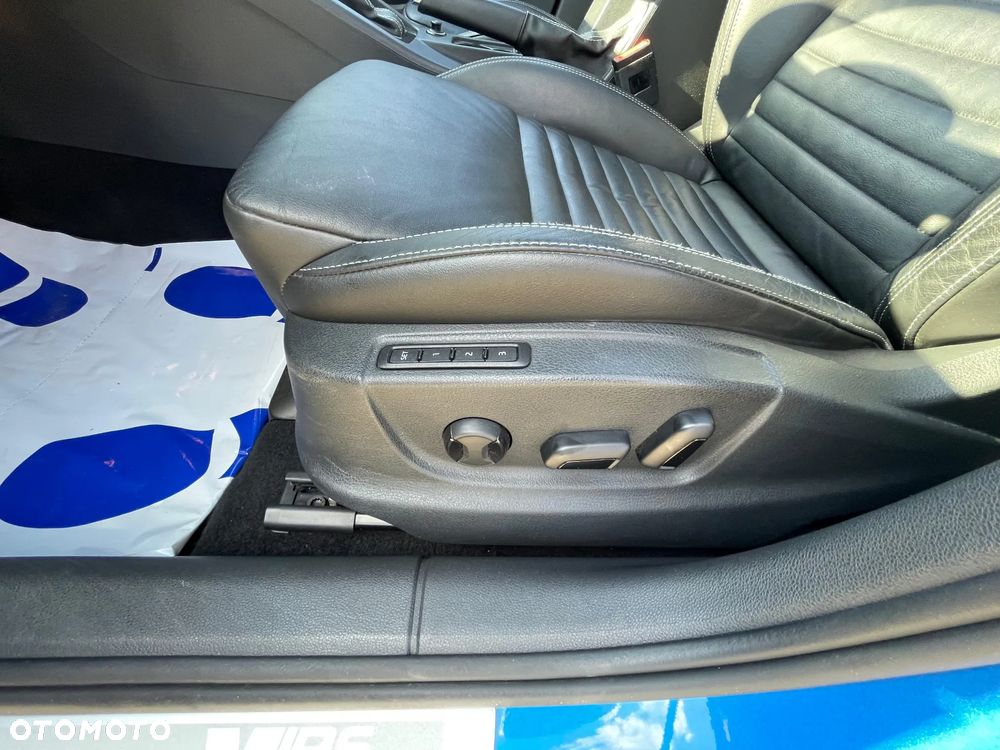 Skoda Octavia 2.0 TDI DSG RS - 12