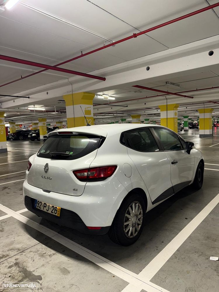 Renault Clio 1.5 dCi Comfort - 9