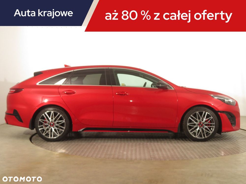 Kia ProCeed - 8