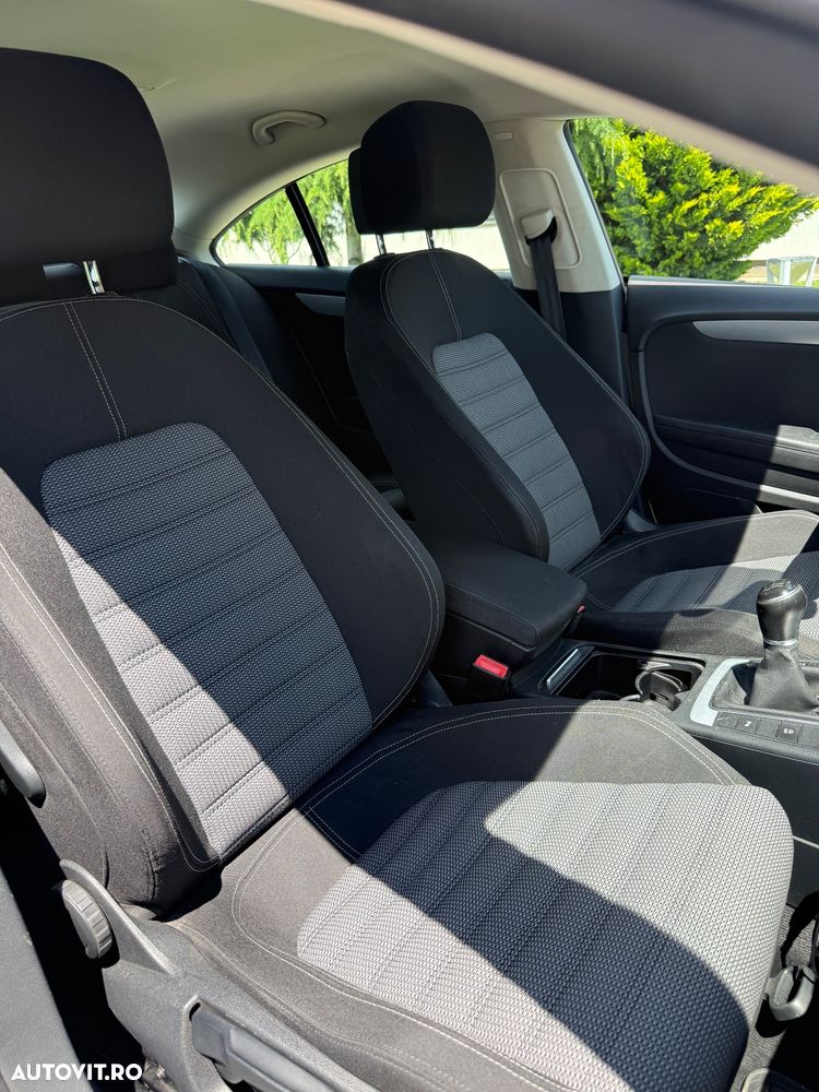 Volkswagen Passat CC 2.0 Blue TDI - 14