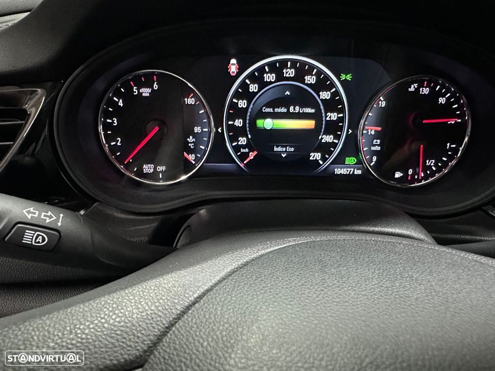 Opel Insignia Sports Tourer 2.0 CDTi Executive S/S - 16