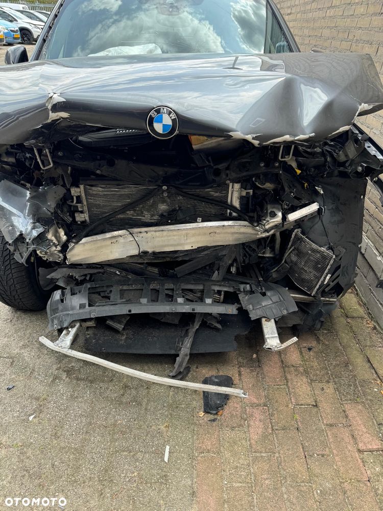 BMW X1 sDrive18i - 7