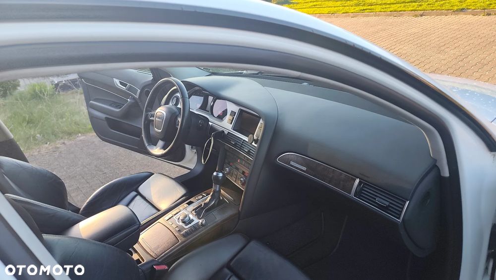 Audi A6 Avant 3.0 TDI DPF quattro tiptronic - 36