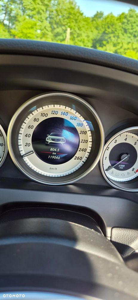 Mercedes-Benz Klasa E 200 7G-TRONIC - 12