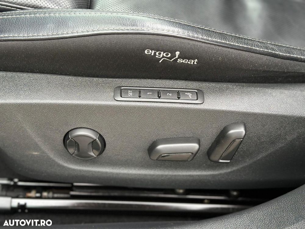 Skoda Octavia 2.0 TDI DSG Style - 9