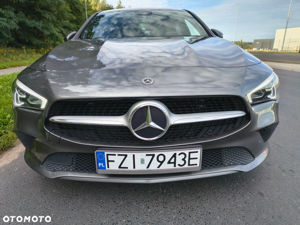 Mercedes-Benz CLA 180 7G-DCT - 12