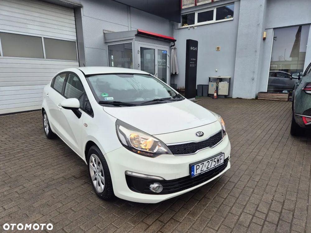 Kia Rio 1.4 M - 15