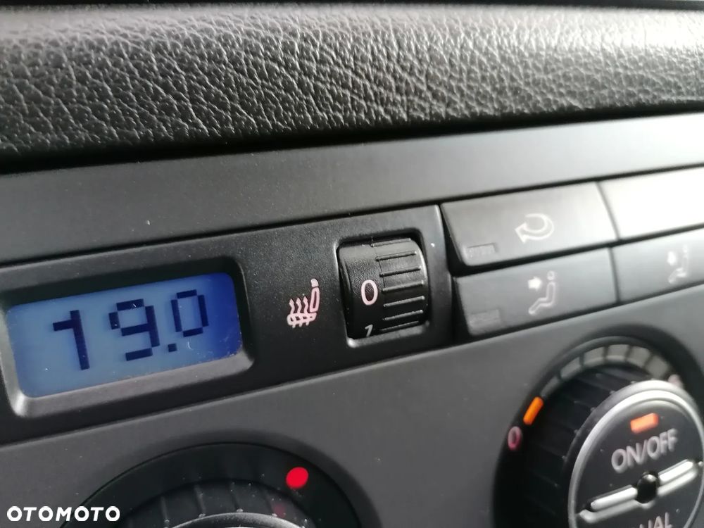 Volkswagen Golf Plus 1.6 Goal - 21