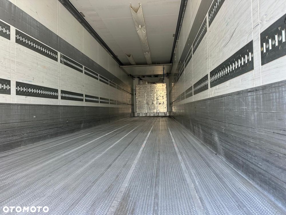 Schmitz Cargobull chłodnia ThermoKing SLXi spectrum bitemperatura 2 osie podnoszone - 8