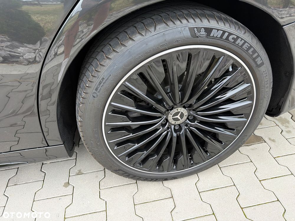 Mercedes-Benz Klasa E 220 d 4Matic 9G-TRONIC Edition AMG Line - 19