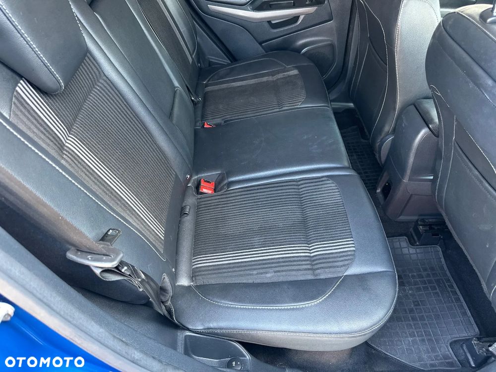 Ford EcoSport - 25