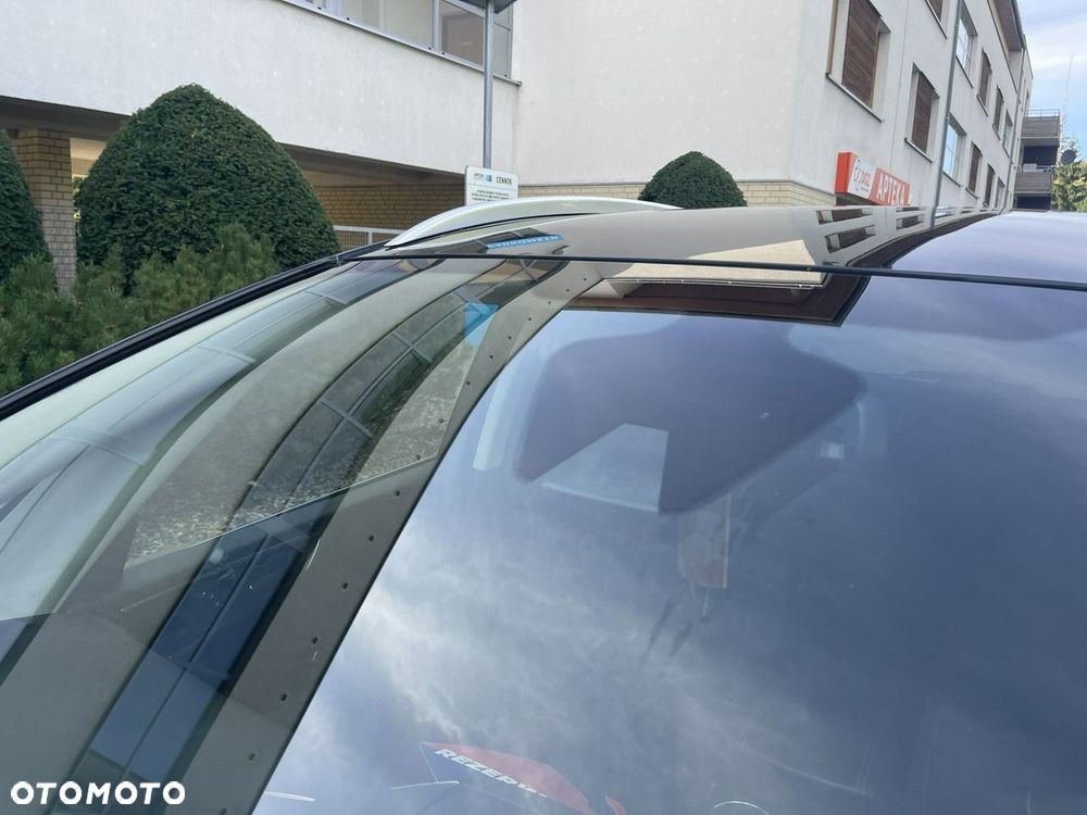 Ford S-Max - 31