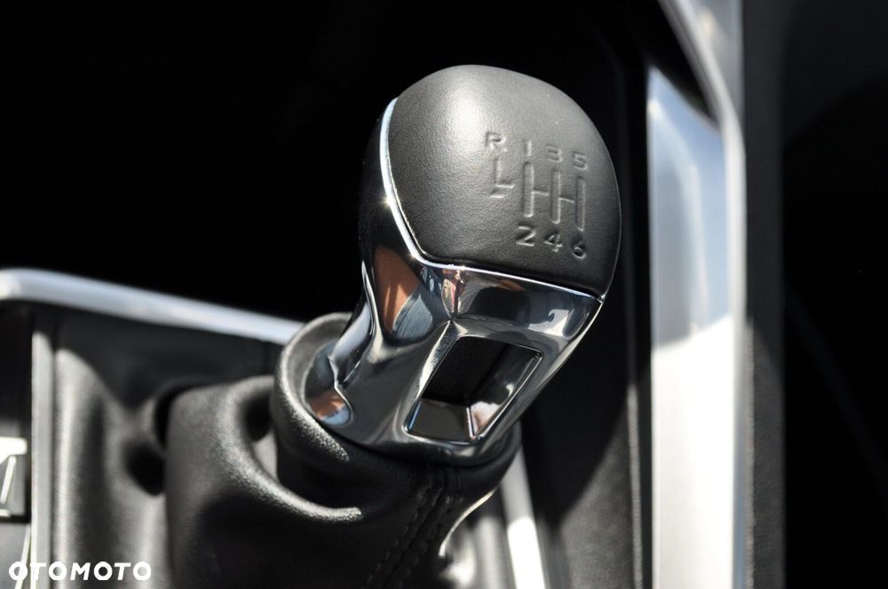 Peugeot 3008 - 18