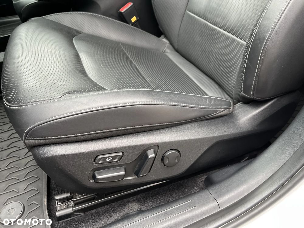 Kia EV6 77.4kWh Plus AWD - 12